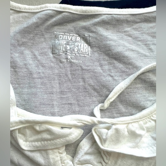 💙🤍👚CONVERSE 💙Navy Tee & 🤍White Ruffle Top NWT - Picture 10 of 10